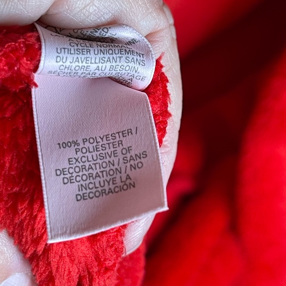 Victoria Secret Red plush Robe - Picture 5 of 6